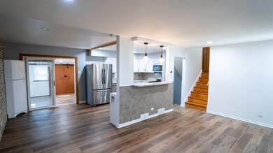 811 E 169th Place, South Holland, IL 60473 - photo 5