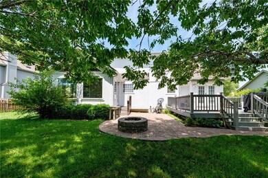 303 SW Albatross Ct, Lees Summit, MO 64082 - photo 2