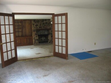 LIVING ROOM TO FAMILY ROOM