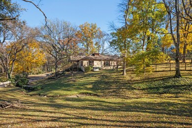 5680 Cloverland Dr, Brentwood, TN 37027 - photo 4