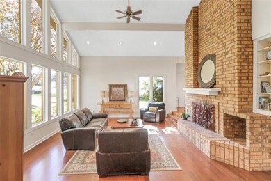 3809 Cambridge Cir E, Bedford, TX 76021 - photo 6