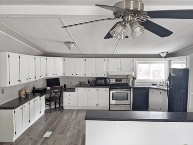 10 Williams St, Carver, MA 02330 - photo 3