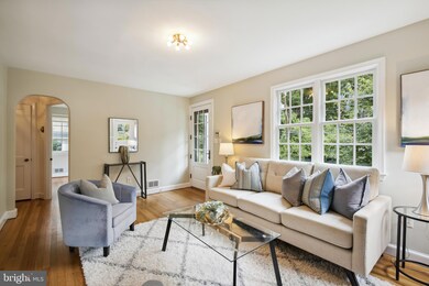 3320 Mccomas Ave, Kensington, MD 20895 - photo 5