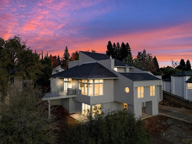 738 Sunriver Ln, Redding, CA 96001 - photo 4