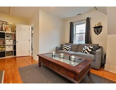 16 Walden St unit 3, Cambridge, MA 02140 - photo 3
