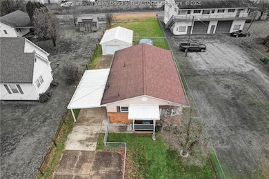 1239 Main Ave, Nitro, WV 25143 - photo 7