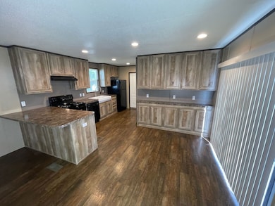 2900 S I Hwy 35 E unit LOT 151, Waxahachie, TX 75165 - photo 3