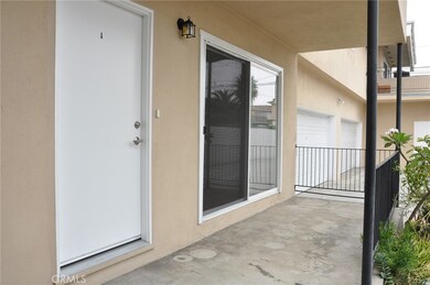 2305 Vanderbilt Ln unit A, Redondo Beach, CA 90278 - photo 2