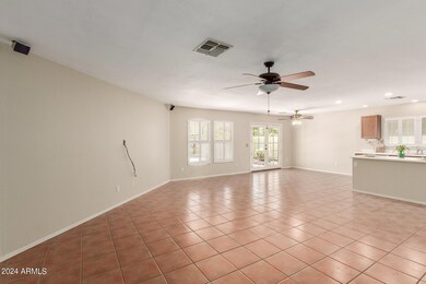 6701 S Danielson Way, Chandler, AZ 85249 - photo 5