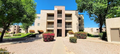 1340 N Recker Rd unit 109, Mesa, AZ 85205 - photo 3