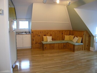 10 Dexter Rd unit 2, Newtonville, MA 02460 - photo 4