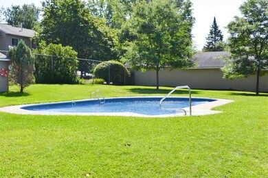 13 Stonehedge Dr unit 13, South Burlington, VT 05403 - photo 2