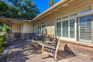 3140 N 47th Pl-6