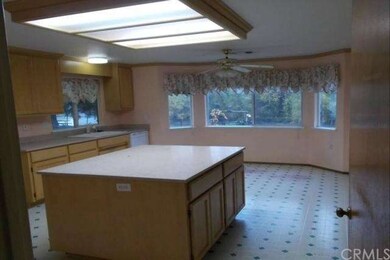Island Kitchen