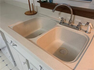 5610 Osterbind Ln, North Chesterfield, VA 23237 - photo 7