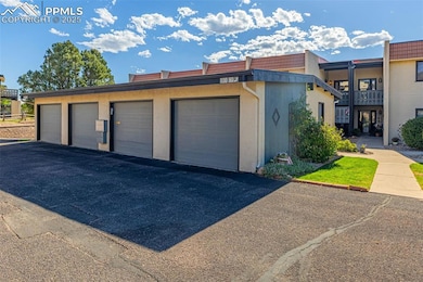 1130 Fontmore Rd unit D, Colorado Springs, CO 80904 - photo 6