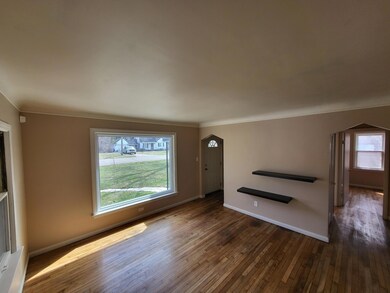 21328 Frazer Ave, Southfield, MI 48075 - photo 4