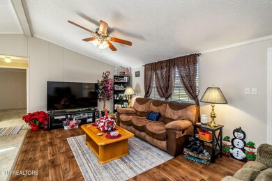 13-web-or-mls-156 Druid Hill Road-19