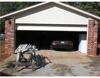 Parking Lot/Garage.