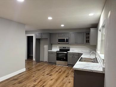 1161 E Elm St unit Elm, Morrisville, MO 65710 - photo 6