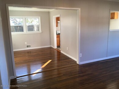 8 7th St, Matawan, NJ 07747 - photo 4