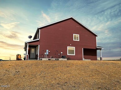 5803 Vanessa Ave, Williston, ND 58801 - photo 4