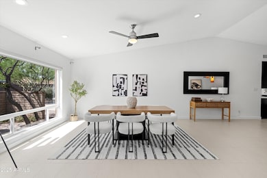 10835 N 23rd St, Phoenix, AZ 85028 - photo 6