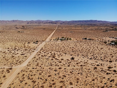 92277 Aberdeen Dr, Joshua Tree, CA 92252 - photo 5