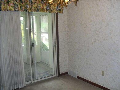 Dining Room. There is a slider in the dining room 
