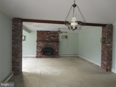 145 W Center St, Clayton, NJ 08312 - photo 2