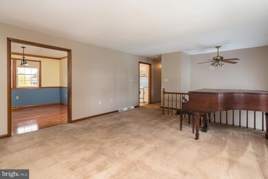 4146 Ricklyn Dr, Chambersburg, PA 17202 - photo 4