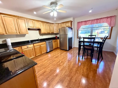 263 Navajo Loop, Shelton, CT 06484 - photo 4