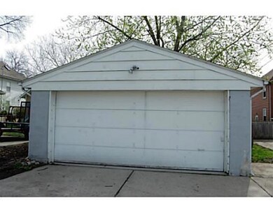 Parking Lot/Garage.