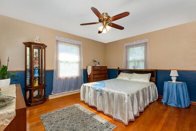 829 N Broad St, Griffith, IN 46319 - photo 6