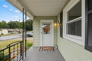 434 Peach St, Staunton, VA 24401 - photo 4