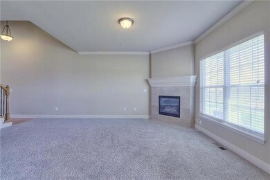8876 Findley St, Lenexa, KS 66227 - photo 4