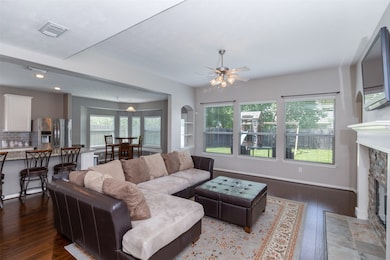 3003 Douglas Creek Ln, Spring, TX 77386 - photo 4