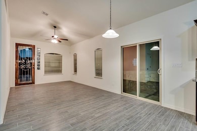 13579 Bradford St, Horizon City, TX 79928 - photo 6