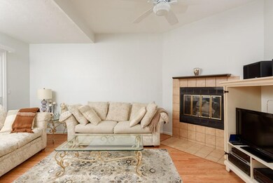 191 Tall Oaks Dr unit D, South Weymouth, MA 02190 - photo 4