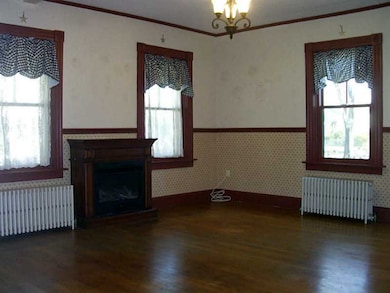 24 Mechanic St, Wakefield, RI 02879 - photo 2