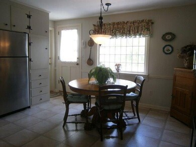 22 Avery Ln, South Yarmouth, MA 02664 - photo 4