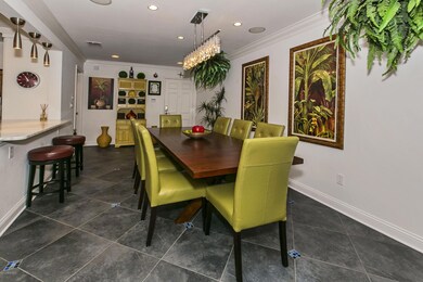 003_Dining Room