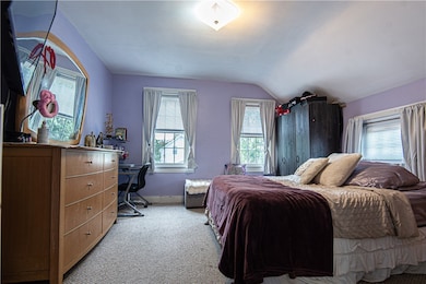 28 Burnside Ave, Riverside, RI 02915 - photo 4