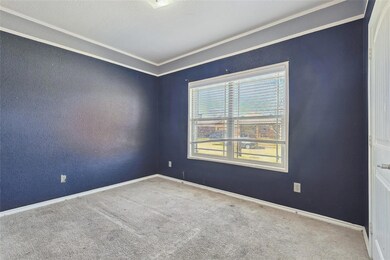 Secondary bedroom in front