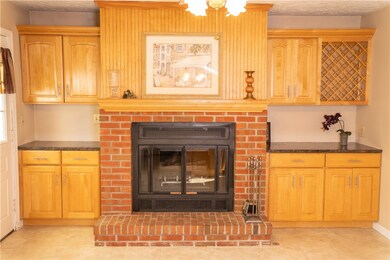 3904 Greenway Dr unit 2, Erie, PA 16506 - photo 7