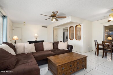 06-10129 W Cumberland Dr