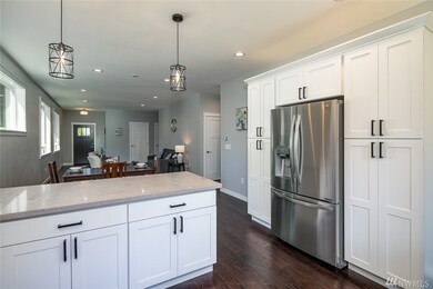 6856 Hannegan Rd unit B, Everson, WA 98247 - photo 4