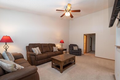 GK Oak Creek Place_06
