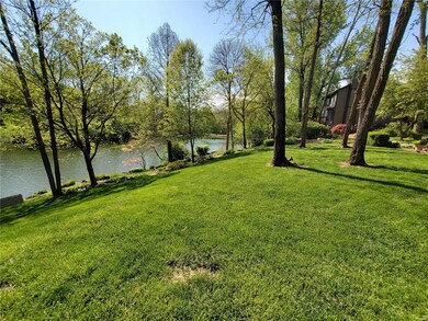 13 Blossom Lake Ln, Maryville, IL 62062 - photo 2