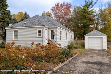 1620 Comfort St, Lansing, MI 48915 - photo 6